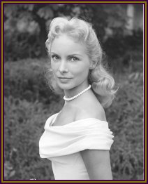 Fotograf�a dedicada a Benito Alvarez. Compas63. Salesianos Ourense. Firmado Janet Leigh