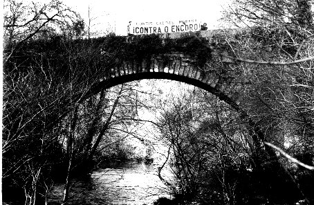 Ponte do Areal, que quedar� bajo las aguas del embalse del Umia.