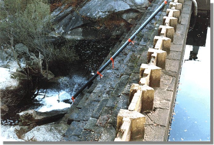 Caudal ecol�gico del Mao. En Leboreiro