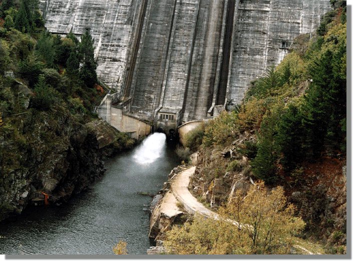 Caudal ecol�gico dejado en algunos r�os grandes de la Provincia de Ourense.